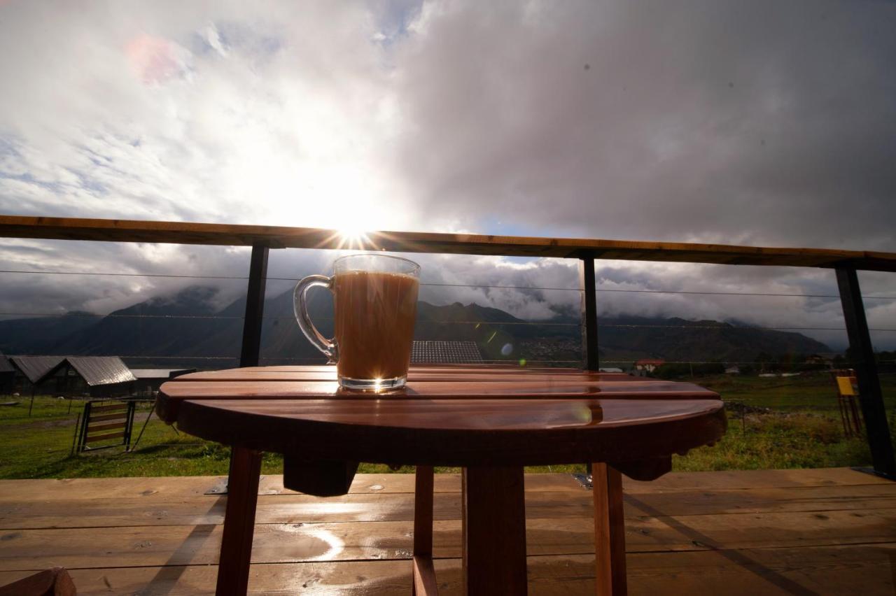 Kazbegi Glamping Hotel Bagian luar foto