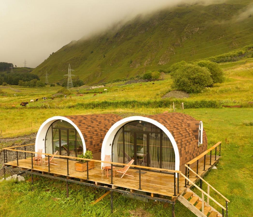 Kazbegi Glamping Hotel Bagian luar foto